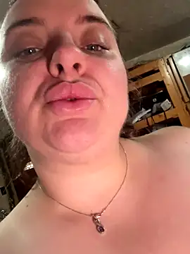 lairarose online show from December 13, 2025, 7:53 pm