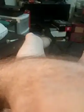 Snapshot of crazycam619 chatting on March 21, 2026, 5:45 am crazycam619 online show from March 21, 2026, 5:45 am