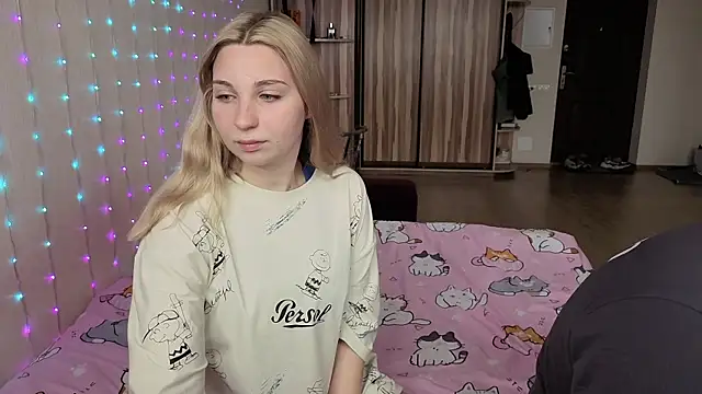 llolilove online show from April 6, 2026, 11:55 am