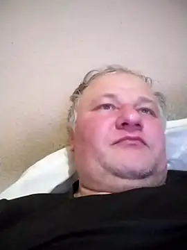 Snapshot of Grasul78 chatting on November 19, 2025, 3:56 pm Grasul78 online show from November 19, 2025, 3:56 pm