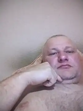 Snapshot of Grasul78 chatting on November 25, 2025, 4:29 pm Grasul78 online show from November 25, 2025, 4:29 pm