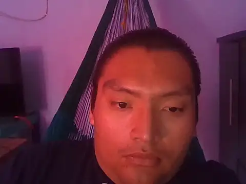 Snapshot of daniel4444Cu chatting on May 10, 2026, 7:19 pm daniel4444Cu online show from May 10, 2026, 7:19 pm
