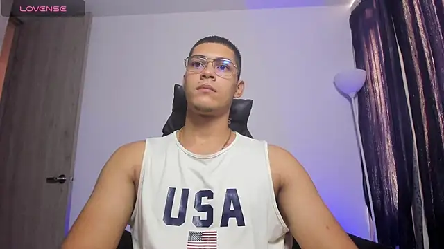 Iamdylan777 online show from March 3, 2026, 1:06 pm