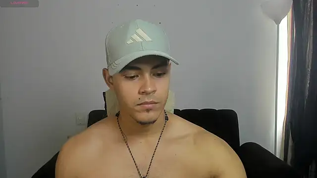 Iamdylan777 online show from April 7, 2026, 2:39 pm