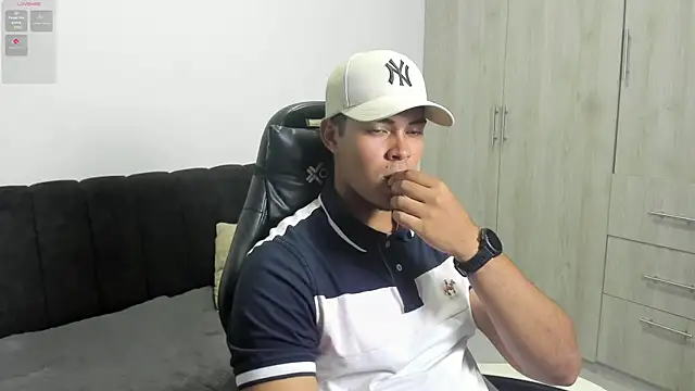 Snapshot of Iamdylan777 chatting on July 26, 2026, 5:15 am Iamdylan777 online show from July 26, 2026, 5:15 am