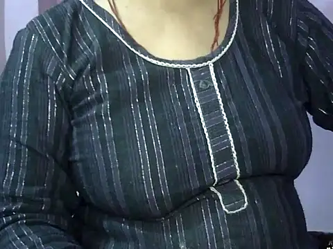 Snapshot of SHONALI_ chatting on December 6, 2024, 6:06 pm SHONALI online show from December 6, 2024, 6:06 pm