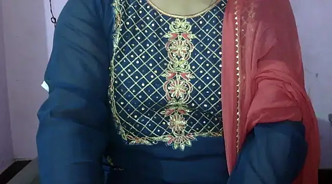 Snapshot of SHONALI_ chatting on March 18, 2025, 5:53 pm SHONALI online show from March 18, 2025, 5:53 pm