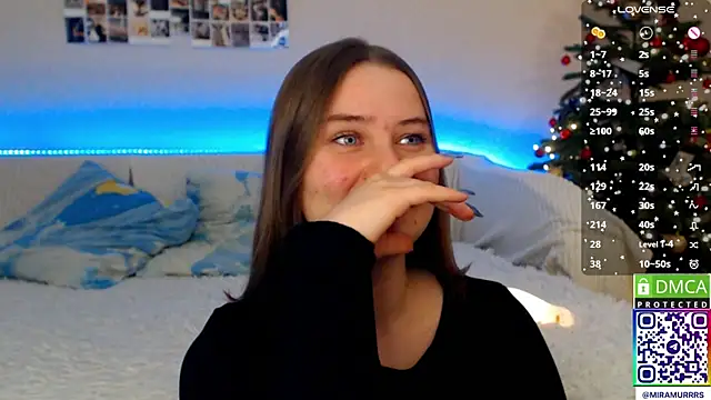 Snapshot of MurrrWorren chatting on January 7, 2025, 12:13 am MurrrWorren online show from January 7, 2025, 12:13 am