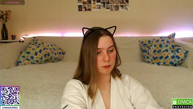 Snapshot of MurrrWorren chatting on February 8, 2025, 10:08 pm MurrrWorren online show from February 8, 2025, 10:08 pm