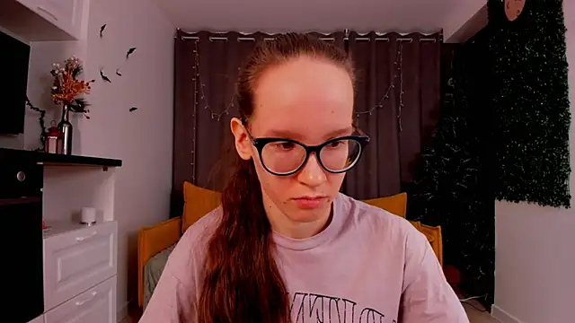 Snapshot of BettyBrowni chatting on January 23, 2025, 7:18 pm BettyBrowni online show from January 23, 2025, 7:18 pm