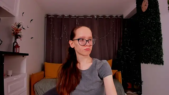 Snapshot of BettyBrowni chatting on January 25, 2025, 4:13 pm BettyBrowni online show from January 25, 2025, 4:13 pm
