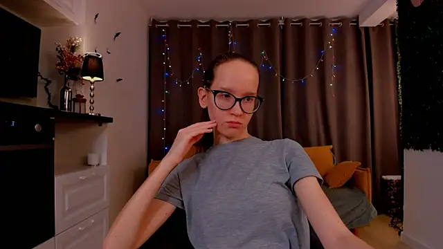 Snapshot of BettyBrowni chatting on February 2, 2025, 1:45 am BettyBrowni online show from February 2, 2025, 1:45 am