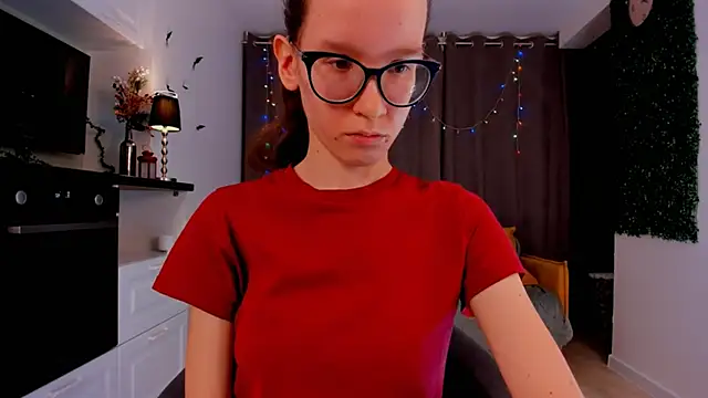 Snapshot of BettyBrowni chatting on February 2, 2025, 7:14 pm BettyBrowni online show from February 2, 2025, 7:14 pm