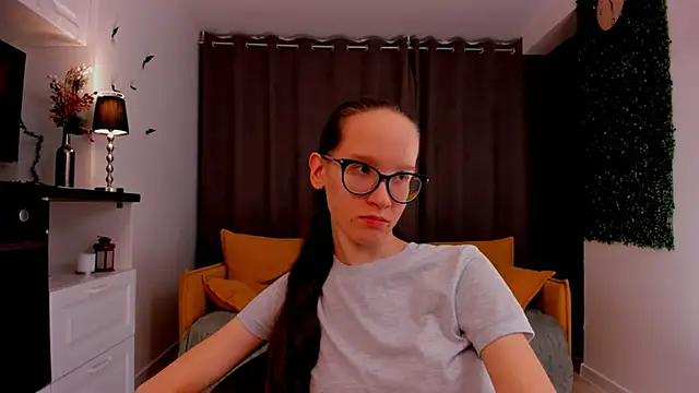 Snapshot of BettyBrowni chatting on February 24, 2025, 4:04 pm BettyBrowni online show from February 24, 2025, 4:04 pm