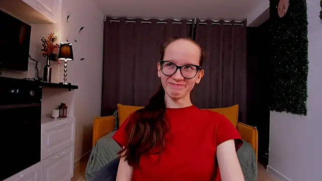 Snapshot of BettyBrowni chatting on February 26, 2025, 4:24 pm BettyBrowni online show from February 26, 2025, 4:24 pm