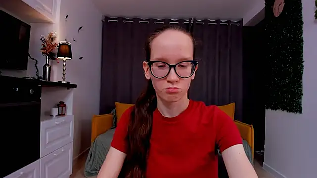 Snapshot of BettyBrowni chatting on February 26, 2025, 7:27 pm BettyBrowni online show from February 26, 2025, 7:27 pm