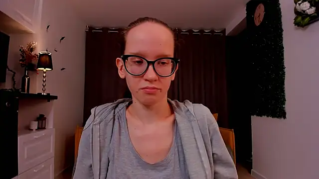 Snapshot of BettyBrowni chatting on February 28, 2025, 1:26 am BettyBrowni online show from February 28, 2025, 1:26 am