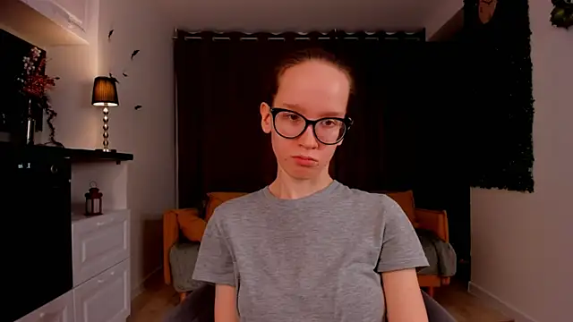 Snapshot of BettyBrowni chatting on March 8, 2025, 7:09 pm BettyBrowni online show from March 8, 2025, 7:09 pm