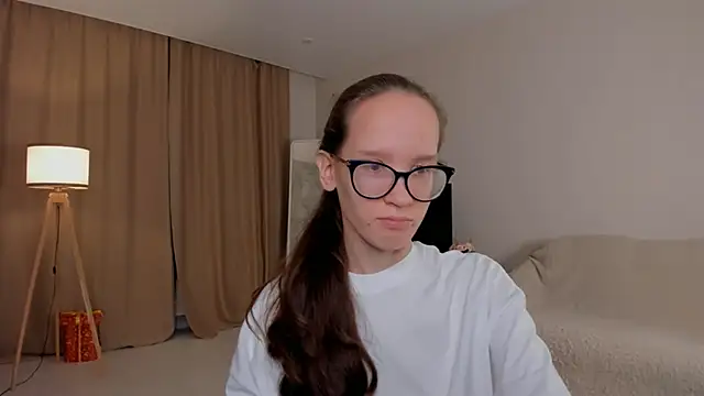 Snapshot of BettyBrowni chatting on September 28, 2025, 4:12 pm BettyBrowni online show from September 28, 2025, 4:12 pm