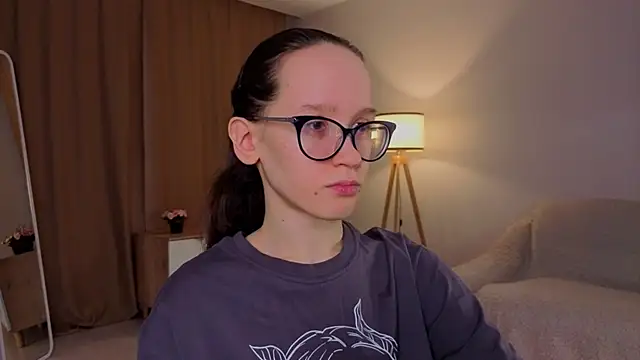 BettyBrowni online show from March 9, 2026, 4:11 pm