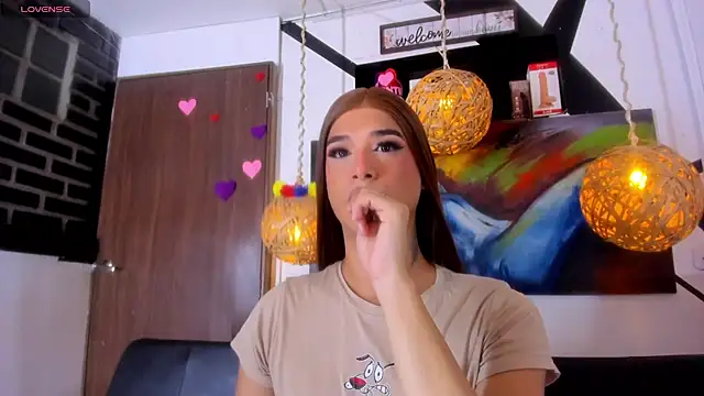 Snapshot of victoria_aleia_ chatting on July 10, 2026, 8:33 pm victoria aleia online show from July 10, 2026, 8:33 pm