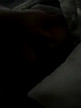 MateoKimiBi online show from December 16, 2025, 11:43 pm