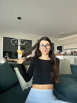 Wildberry  online show from March 8, 2026, 7:23 am