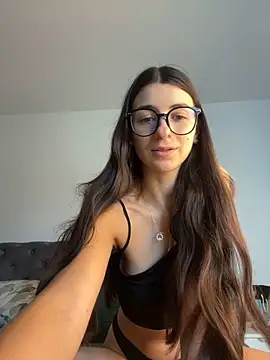 Snapshot of Wildberry_ chatting on June 18, 2026, 12:31 pm Wildberry online show from June 18, 2026, 12:31 pm