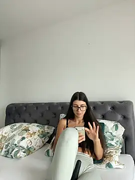 Snapshot of Wildberry_ chatting on June 30, 2026, 6:03 am Wildberry online show from June 30, 2026, 6:03 am