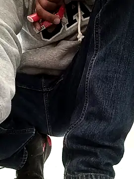 Leonul online show from February 9, 2026, 7:40 pm