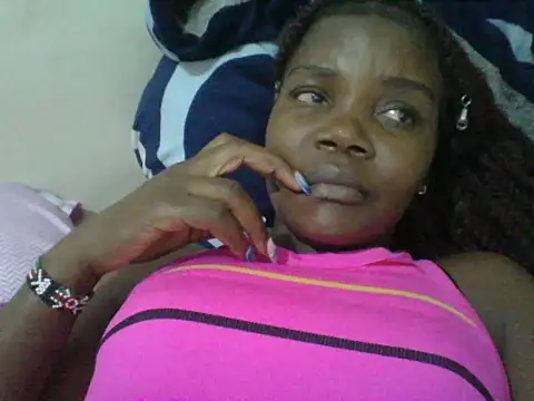 Snapshot of girltotok chatting on January 17, 2026, 8:12 pm girltotok online show from January 17, 2026, 8:12 pm