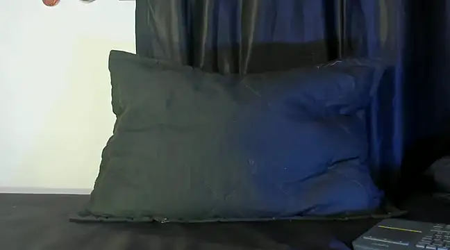 zyongracia online show from December 17, 2024, 12:22 pm