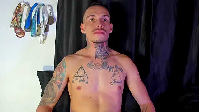 zyongracia online show from February 5, 2025, 9:40 pm