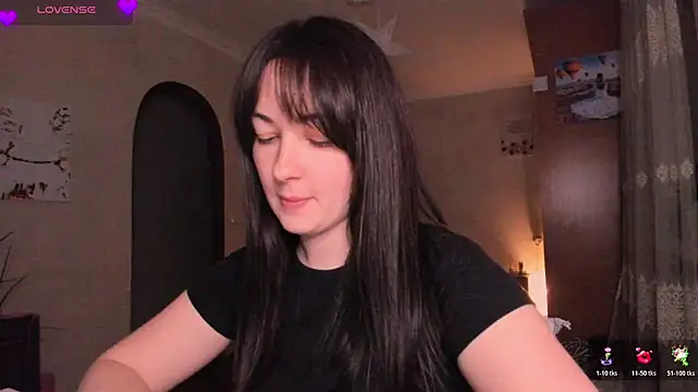 cClandesTina online show from March 7, 2026, 10:51 pm