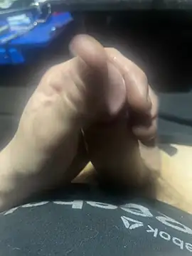 Snapshot of joeycbigcock chatting on February 25, 2025, 7:36 pm joeycbigcock online show from February 25, 2025, 7:36 pm