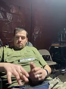 Snapshot of joeycbigcock chatting on March 12, 2025, 12:10 am joeycbigcock online show from March 12, 2025, 12:10 am