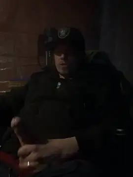 Snapshot of joeycbigcock chatting on March 22, 2025, 1:11 am joeycbigcock online show from March 22, 2025, 1:11 am