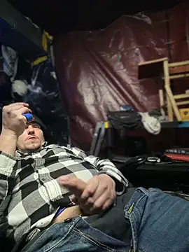 Snapshot of joeycbigcock chatting on January 18, 2026, 7:17 pm joeycbigcock online show from January 18, 2026, 7:17 pm