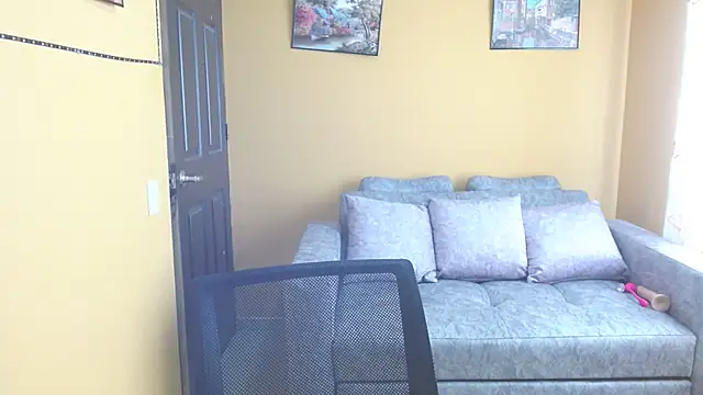 Snapshot of Kerly_Lopez chatting on January 20, 2025, 6:53 pm Kerly Lopez online show from January 20, 2025, 6:53 pm