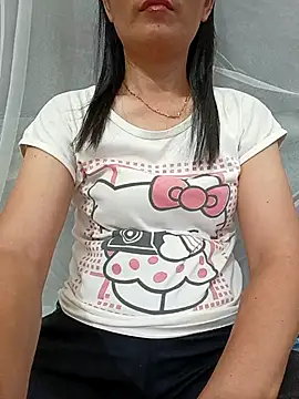 Snapshot of Asian_girl13 chatting on July 5, 2026, 11:01 pm Asian girl13 online show from July 5, 2026, 11:01 pm