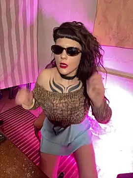 OniricFemme online show from March 19, 2026, 9:02 am