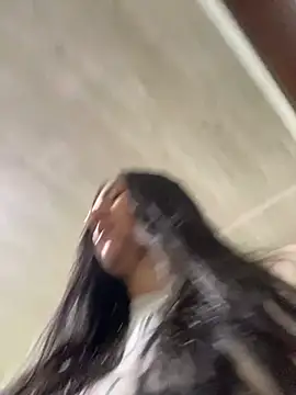 luna asss online show from February 11, 2025, 5:29 pm