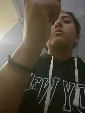 luna asss online show from March 9, 2025, 4:49 am