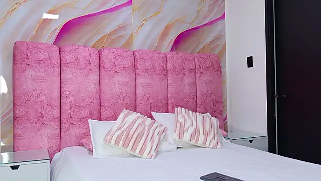 kendal rossi online show from February 27, 2026, 12:05 pm