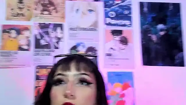 Naomi-Haruno online show from September 26, 2025, 2:04 am