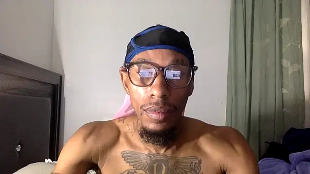 KingDerRico online show from October 11, 2025, 3:10 pm