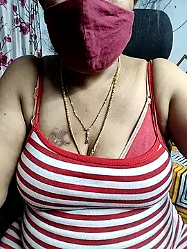 Rani Darling 99 online show from April 19, 2026, 4:28 pm