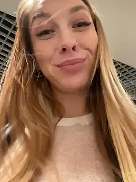 Sweet   Emily online show from February 13, 2025, 2:31 pm