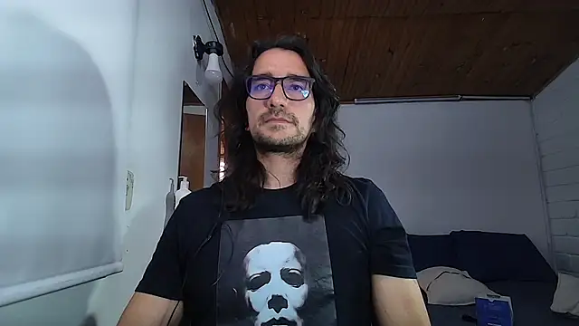 RustyGray online show from December 3, 2024, 7:22 pm