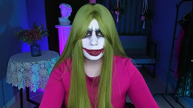 FioraMarmoris online show from February 8, 2025, 11:33 am